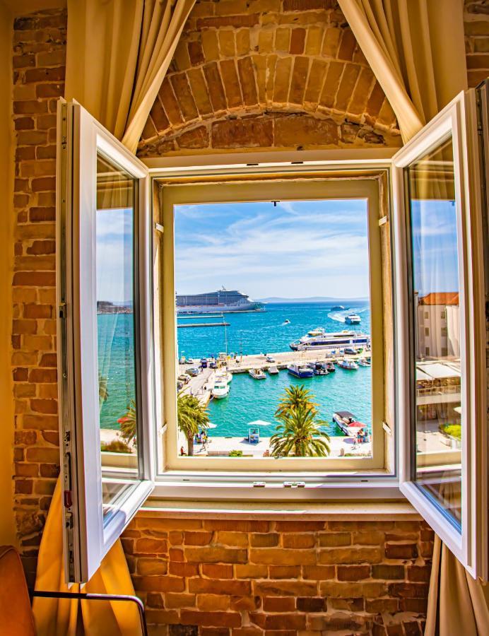 Riva - The Heart Of Palace Apartment