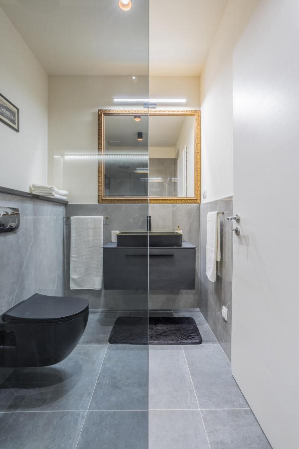 Apartment Riva - The Heart Of Palace Split