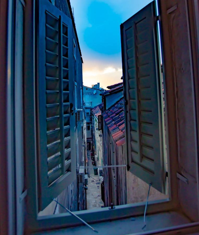 Riva - The Heart Of Palace *